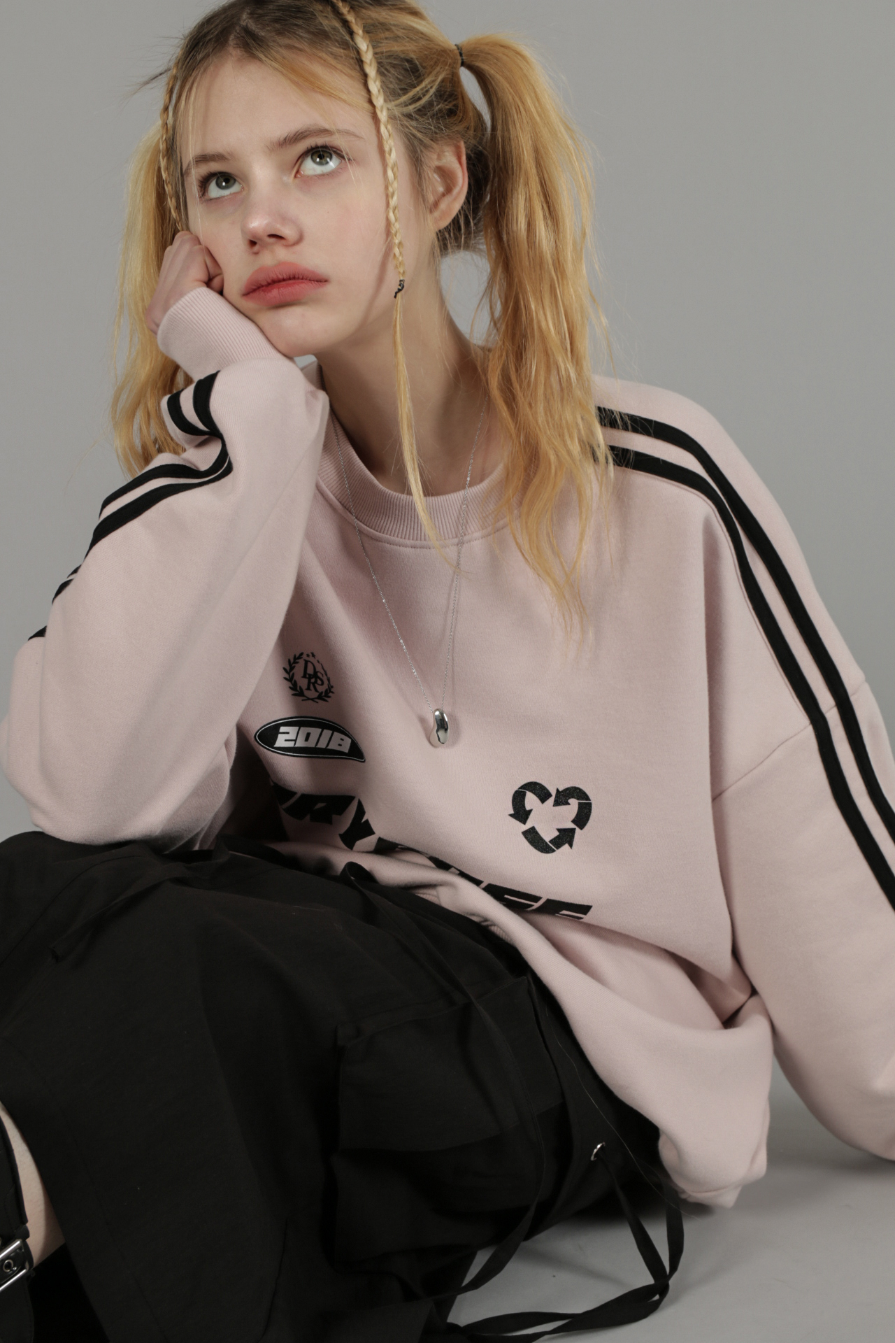 [2nd Pre-order] SIGNATURE LOGO SWEATSHIRTS (PINK) 4/12 이후 순차발송